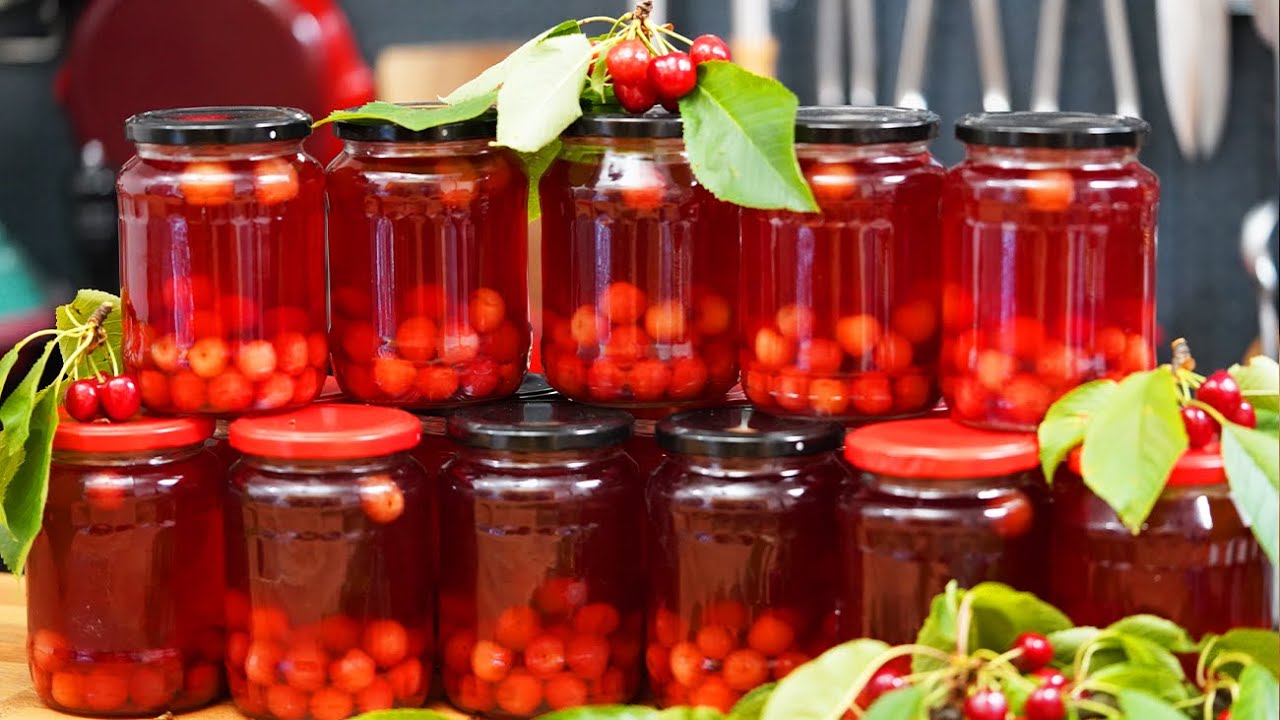 Compot de cireșe pentru iarnă – aromă dulce, culoare vie și sănătate la borcan